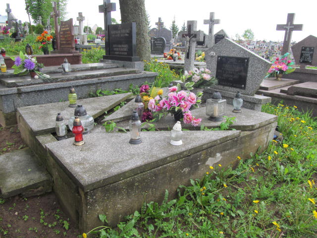 Grób Stanisława Dzienis